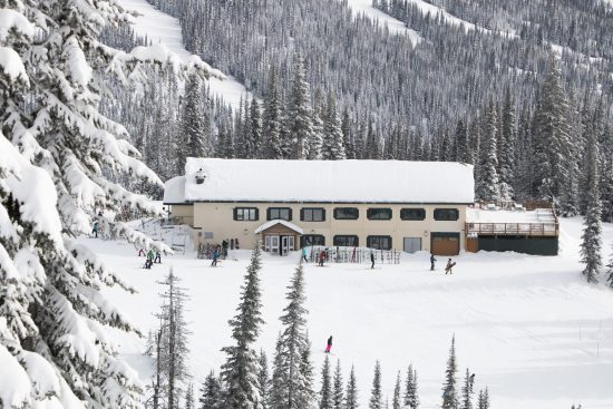 Normerica Timber Frames, Commercial Project, Sun Peaks Resort, Mid Mountrain Lodge, Ski Resort, Sun Peaks, British Columbia, Exterior